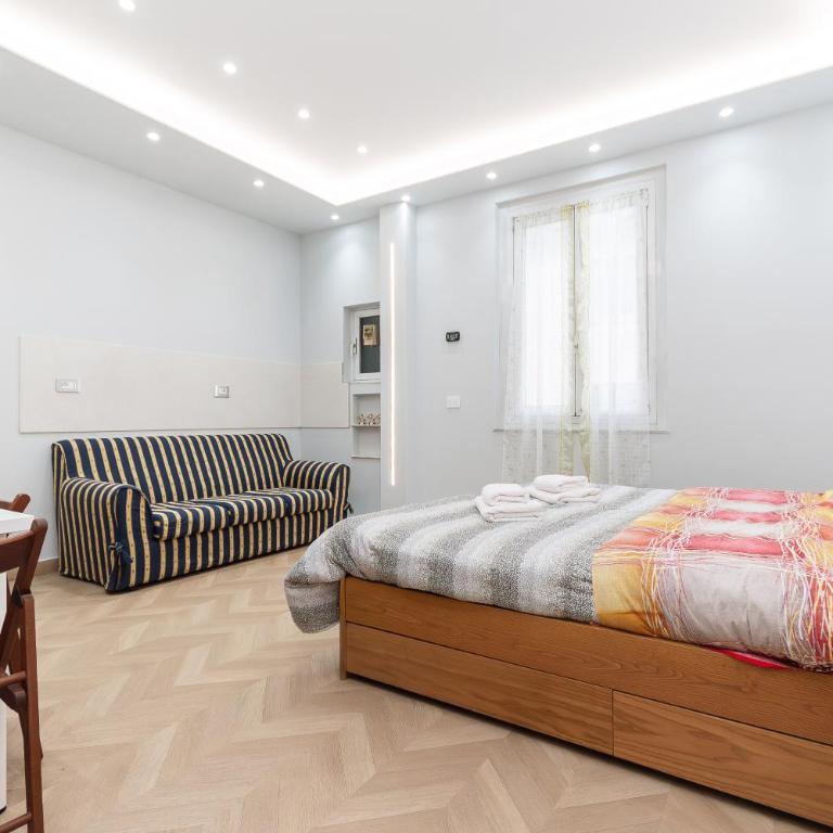 3 minuti dalla METRO - Appartamento con 2 Camere da Letto - 5