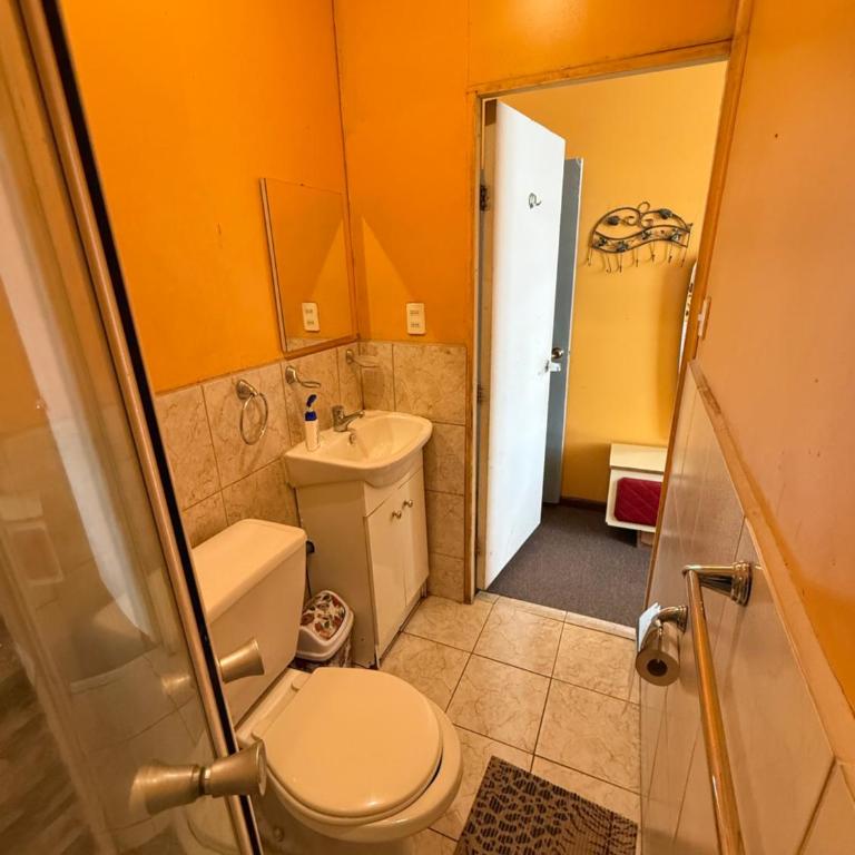 Hostal Torres Del Paine - Double Room with Private Bathroom - 4