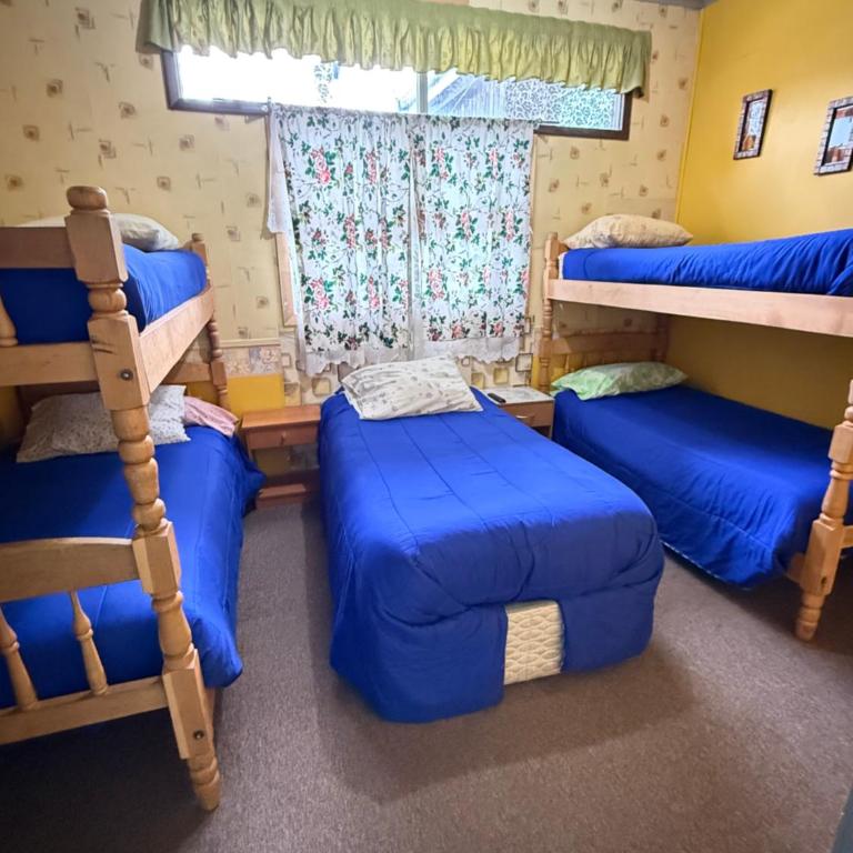 Hostal Torres Del Paine - Family Cabin on Boat - 1