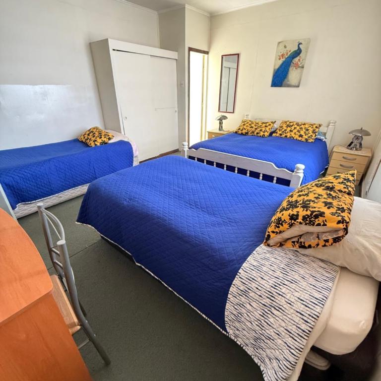 Hostal Torres Del Paine - Double Room with Private Bathroom - 2