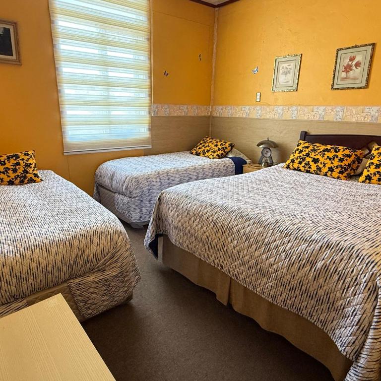 Hostal Torres Del Paine - Double Room with Private Bathroom - 8
