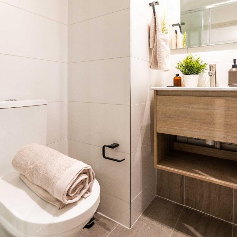 HOM I Metro Irarrazaval I Piscina I Parking I 2D2B - Apartment - 57