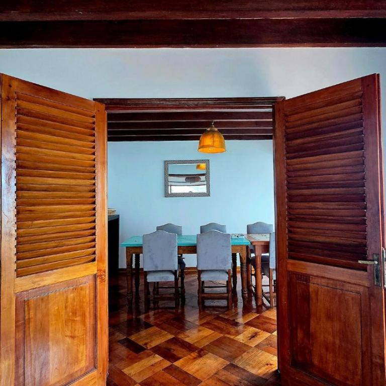 Primera linea PlayaNegra - Four-Bedroom House - 9