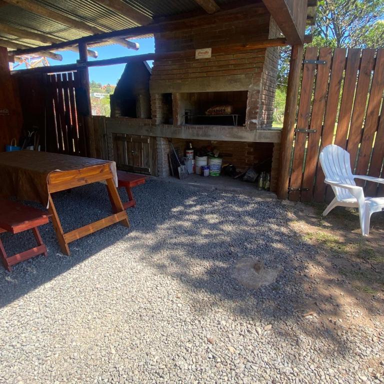Aquellos Diaz- Cabaña con vista a las Sierras - Pileta - Wifi - Cochera techada - Pet Friendly - Two-Bedroom House - 6