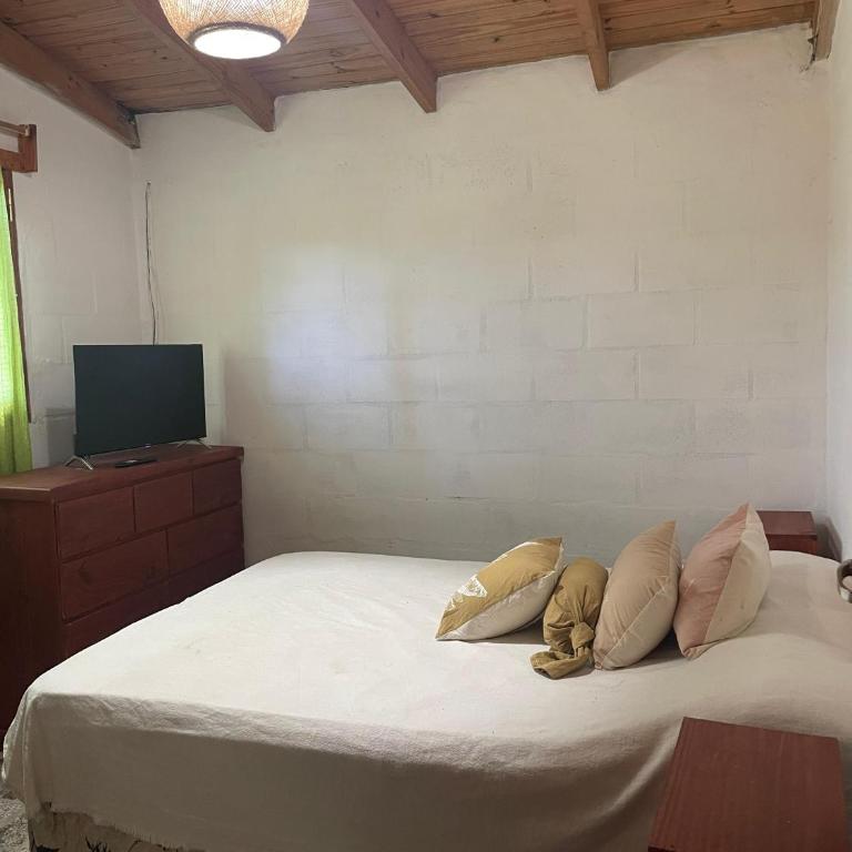 Aquellos Diaz- Cabaña con vista a las Sierras - Pileta - Wifi - Cochera techada - Pet Friendly - Two-Bedroom House - 11