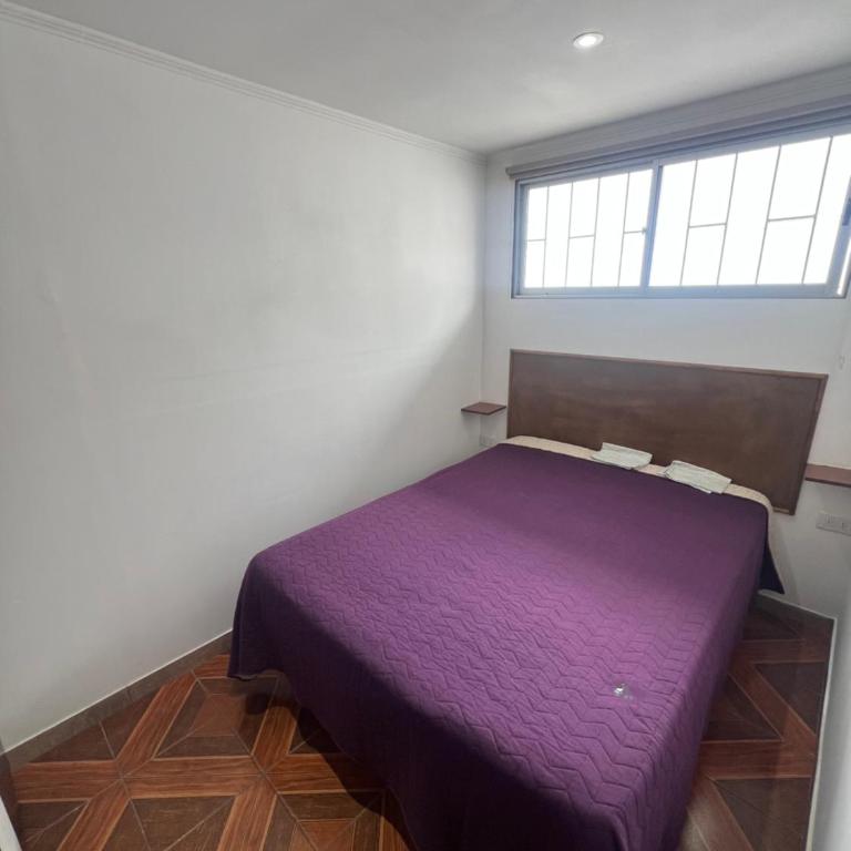 MINI Dpto muy bien ubicado - Two-Bedroom Apartment - 6