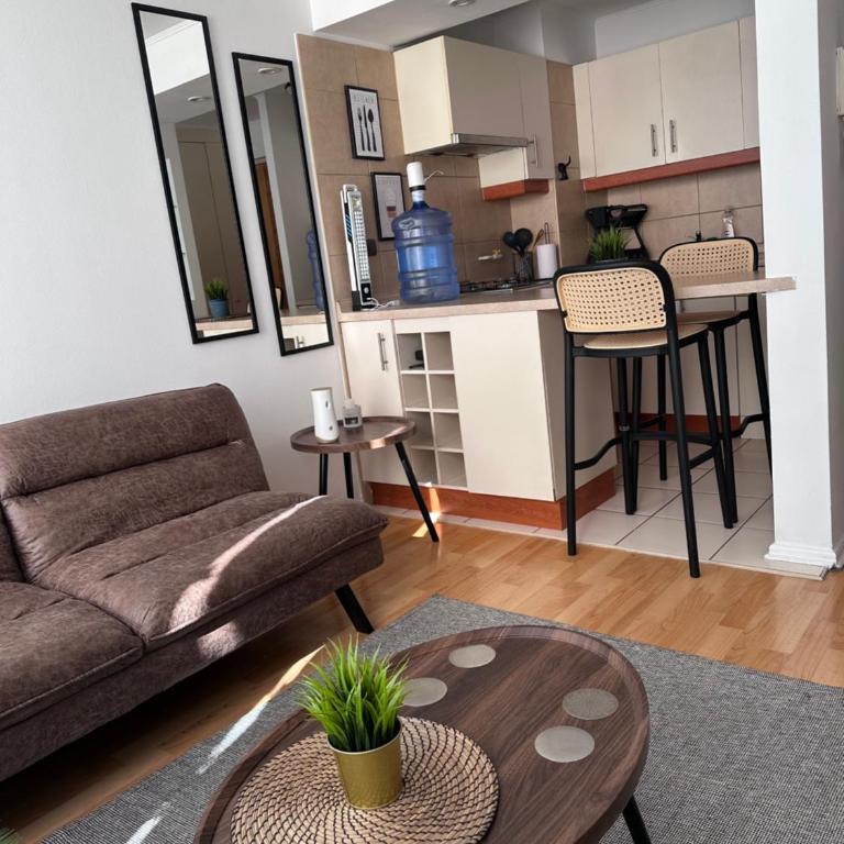 Dos Departamentos Equipados en Centro de Santiago Cerca Movistar Arena - One-Bedroom Apartment - 17
