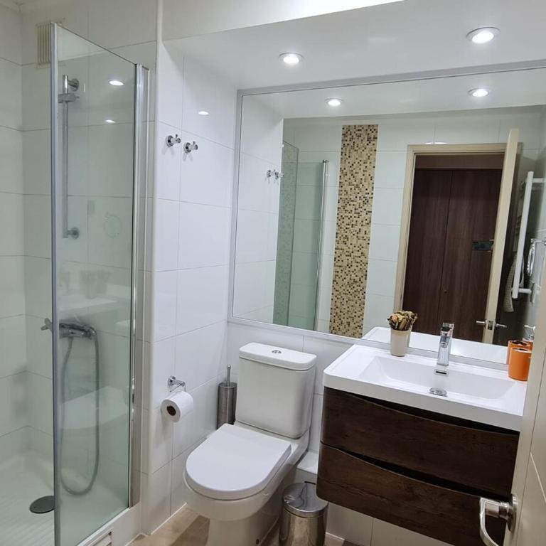 Departamento con Vista al Lago Villarrica - Orilla de lago - Apartamento de 2 dormitorios - 10