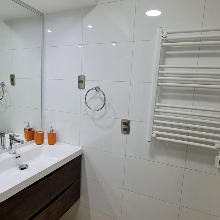 Departamento con Vista al Lago Villarrica - Orilla de lago - Apartamento de 2 dormitorios - 11