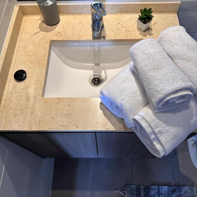 Edificio Lynch vista al mar - Two-Bedroom Apartment - 24