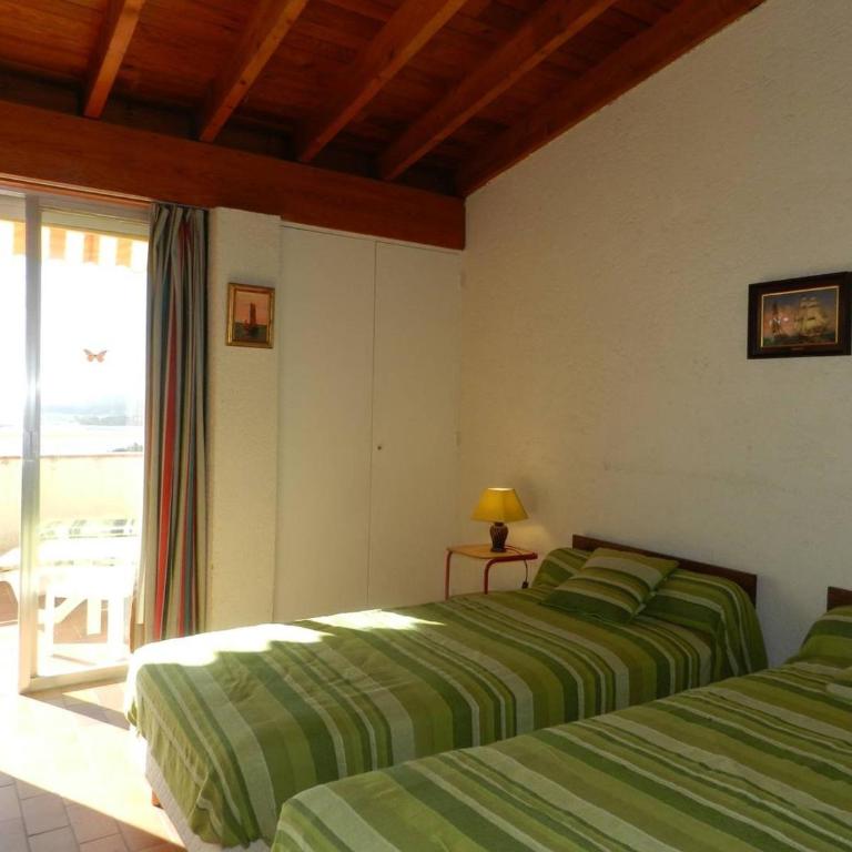 Appartement 2 pièces avec terrasse vue mer, parking au Lavandou - FR-1-251-898 - Apartamento - 3
