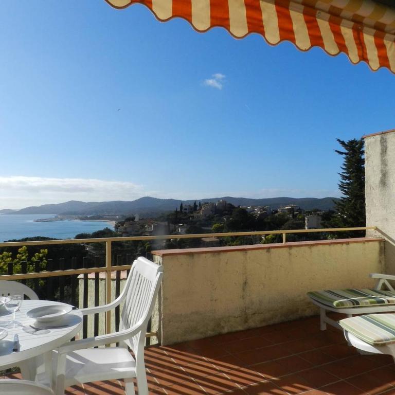 Appartement 2 pièces avec terrasse vue mer, parking au Lavandou - FR-1-251-898 - Apartamento - 6