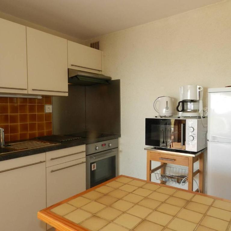 Appartement 2 pièces avec terrasse vue mer, parking au Lavandou - FR-1-251-898 - Apartamento - 13