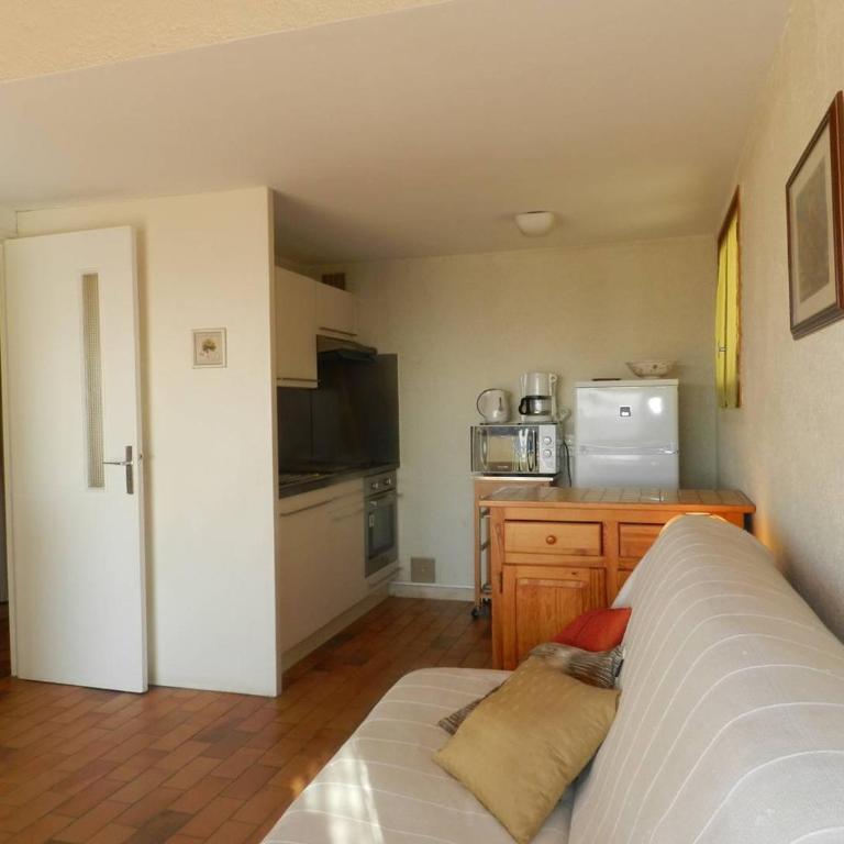 Appartement 2 pièces avec terrasse vue mer, parking au Lavandou - FR-1-251-898 - Apartamento - 16
