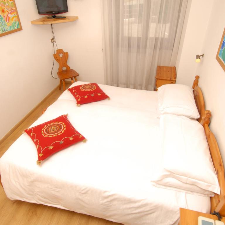 Hotel Panda Cortina- ricarica auto elettriche - Camera Matrimoniale Economy - 1