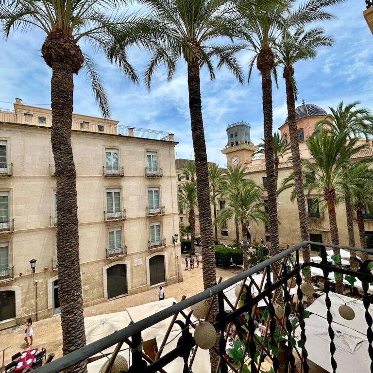 La Plaza Living - Deluxe Room - 9