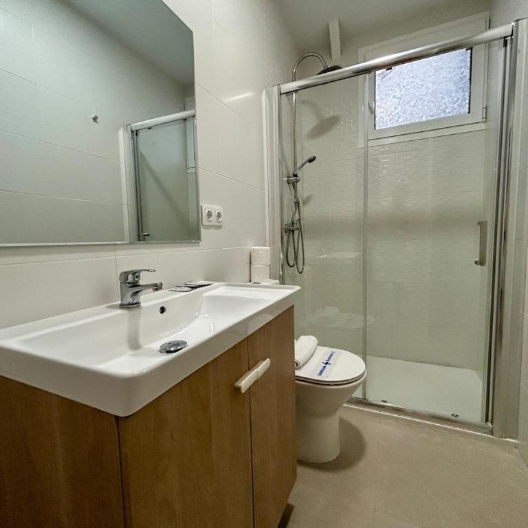 La Plaza Living - Deluxe Room - 18