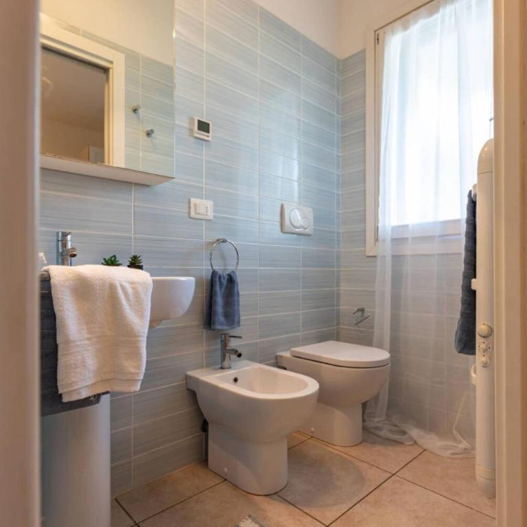 Pool-view flat with fenced garden - Appartement - 19
