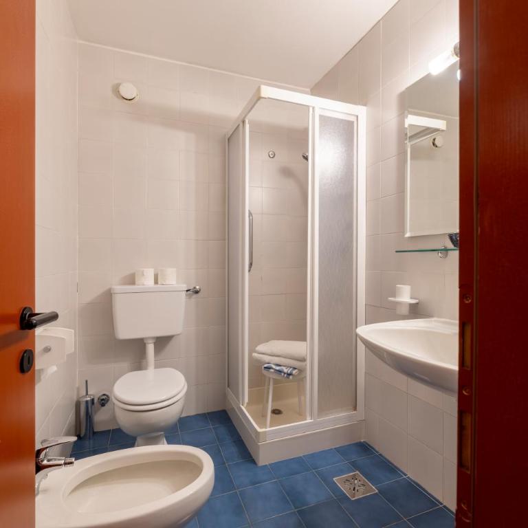 Beohotel - Habitación Doble con balcón - 4