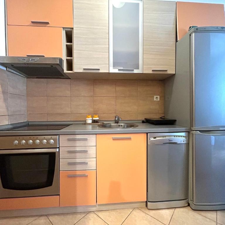 Cozy City Studio in Podgorica, Blok 9 - Studio Apartment - 8