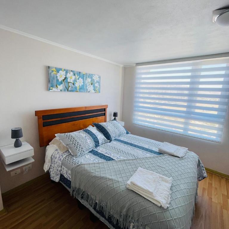 Apartamento con terraza y vista al mar - Two-Bedroom Apartment with Terrace and Sea View - 18