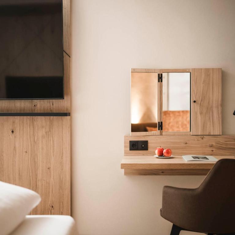VALARA Alpine Art Hotel - Junior Suite - „Alpine Dream“ - 4