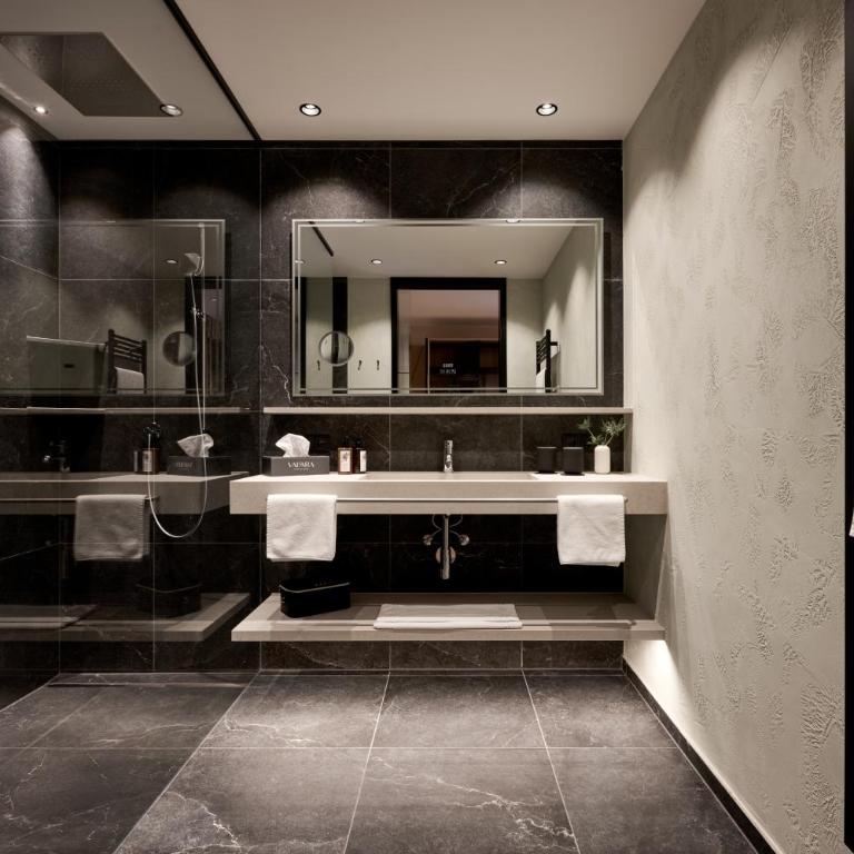 VALARA Alpine Art Hotel - Loft Luxury - 6