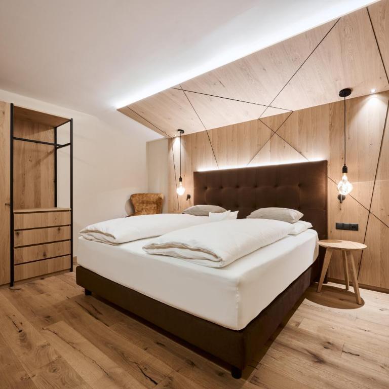 VALARA Alpine Art Hotel - Suite – „Alpine Living“ - 4