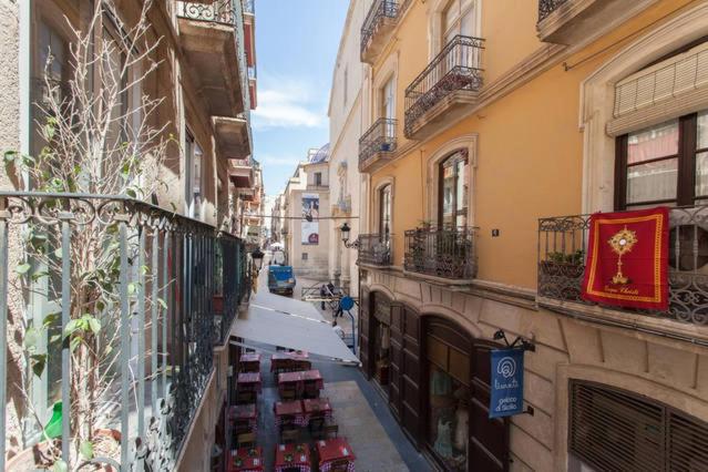 Estudios Muñoz - Studio with Balcony - 2