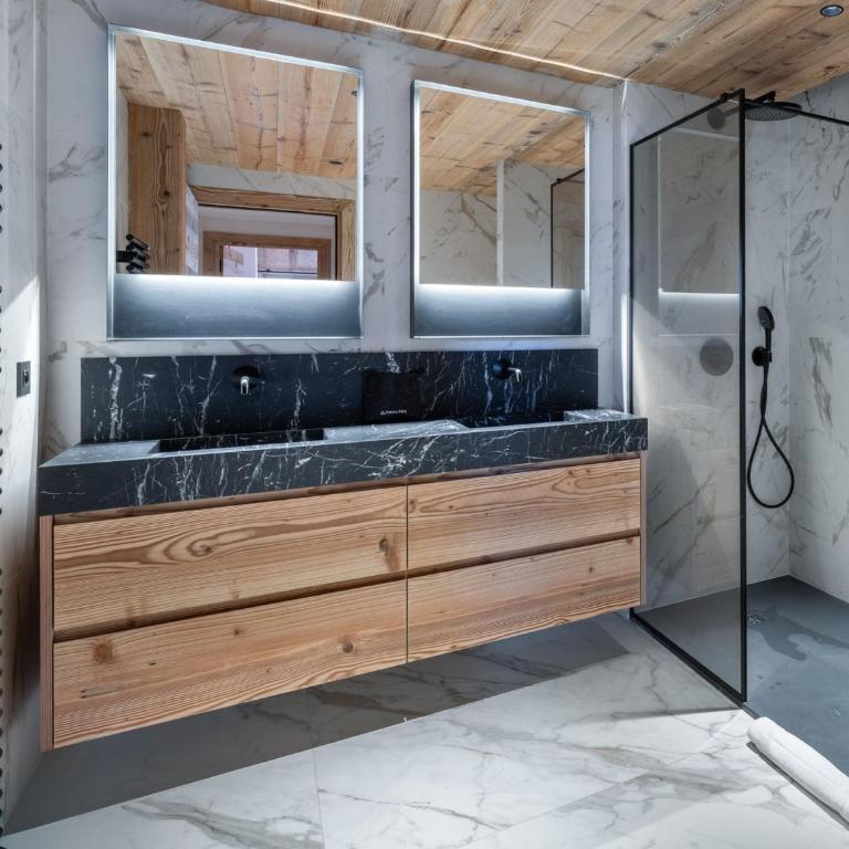 Appartement d'exception, ski aux pieds, sauna, parking inclus - FR-1-565-125 - Apartamento - 13