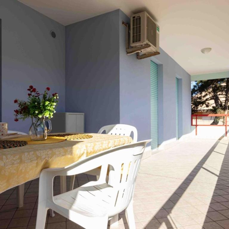Modern apartment close to the beach-Beahost - Appartamento - 1