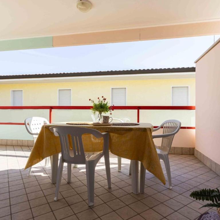 Modern apartment close to the beach-Beahost - Appartamento - 20