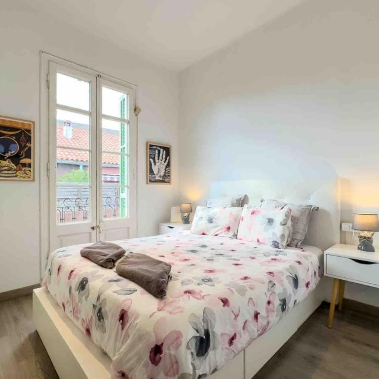 Central apartment in Barcelona - Two-Bedroom Apartment - 13