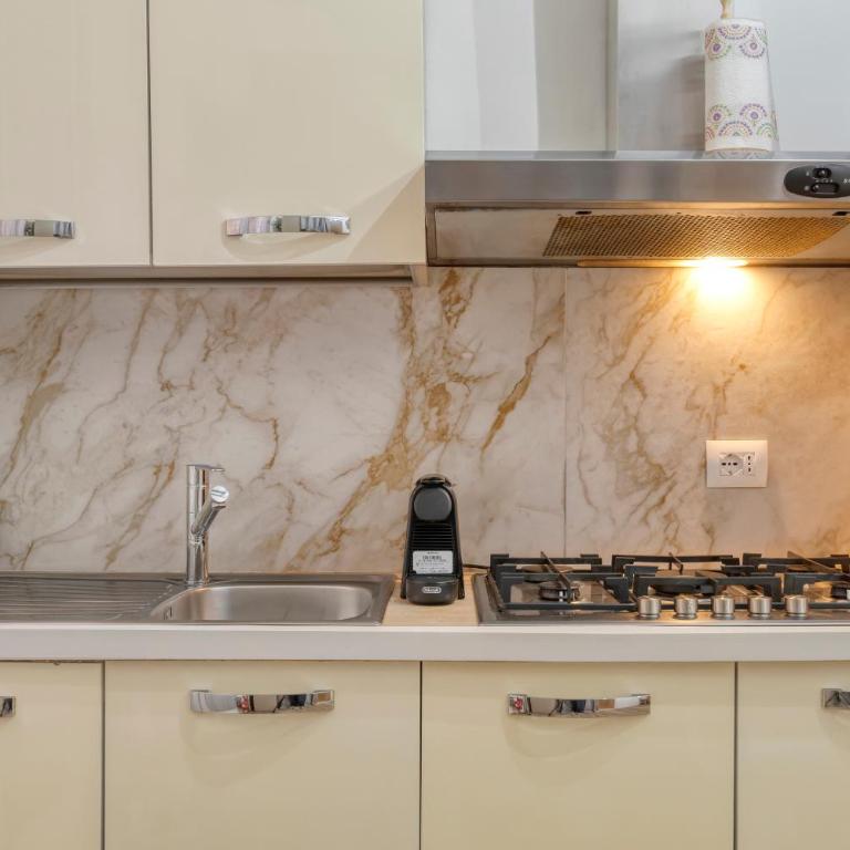 DOWNTOWN LOFT Bologna Centro - Appartamento Monolocale - 10