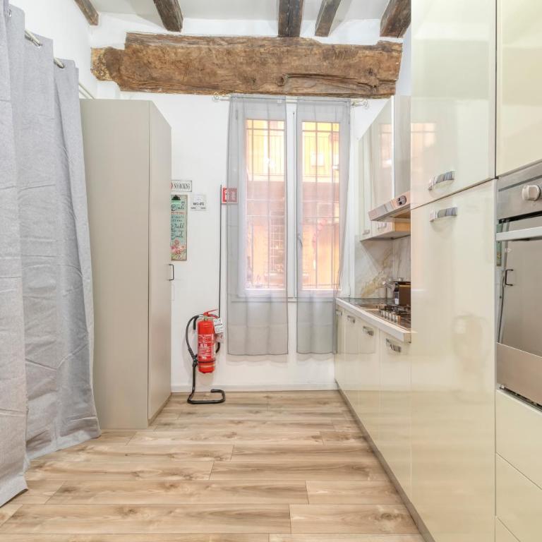 DOWNTOWN LOFT Bologna Centro - Appartamento Monolocale - 12