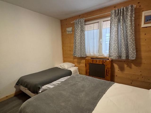 Hôtel le belledonne - Chambre Triple avec Balcon - 1