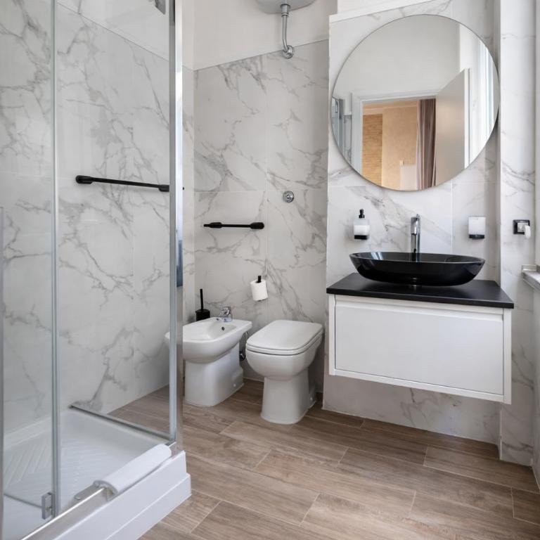 RomAntic Dreams - Camera Matrimoniale con Bagno Privato - 6