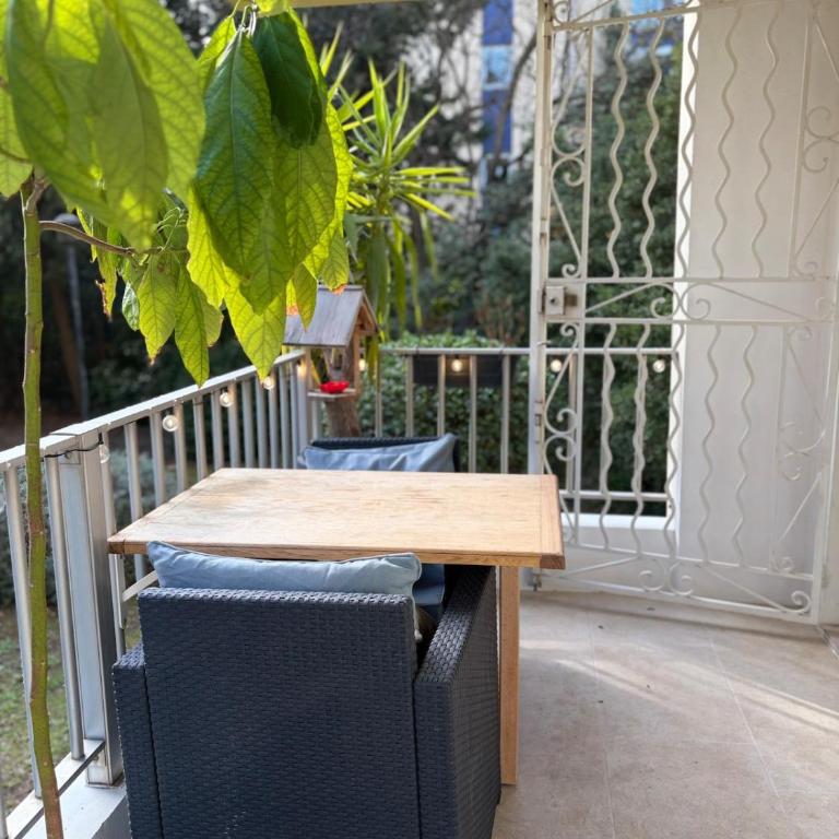 Marseille Paisible et Proche Transports - Appartement 2 Chambres - 16