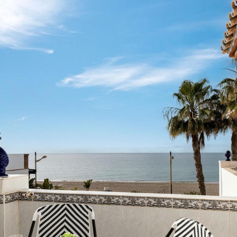 Beachfront Apt Torrox Costa - Two-Bedroom Apartment - 12