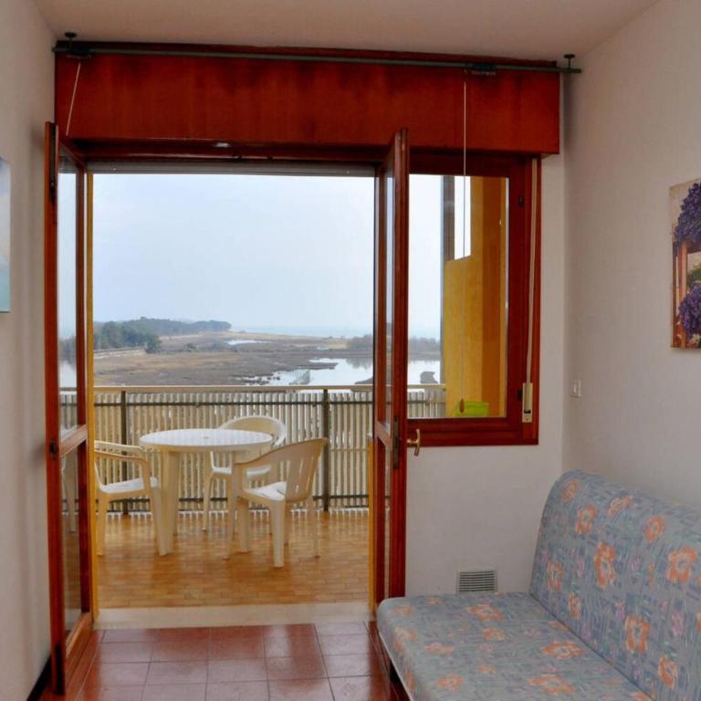 Sea view flat few steps from the beach - Apartment - 6