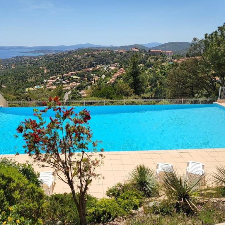 Bellevue - vue mer - clim - wifi - piscine - Appartement 2 Chambres - Vue sur Mer - 10