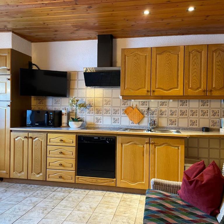 Col Dala Vara - Appartamento con 3 Camere da Letto e con Balcone - 2