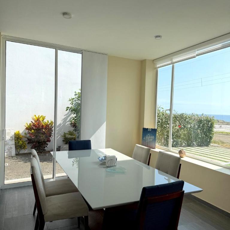 Vacation Home - Private Beach - Villa - 19