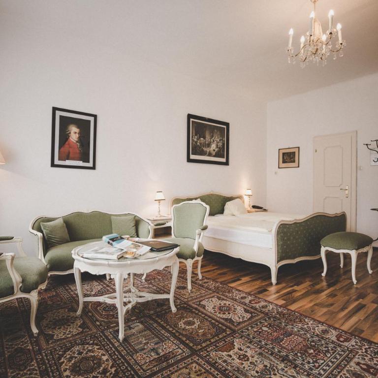 Kurhotel & Hotel Mozart - Doppelzimmer mit Balkon - 6