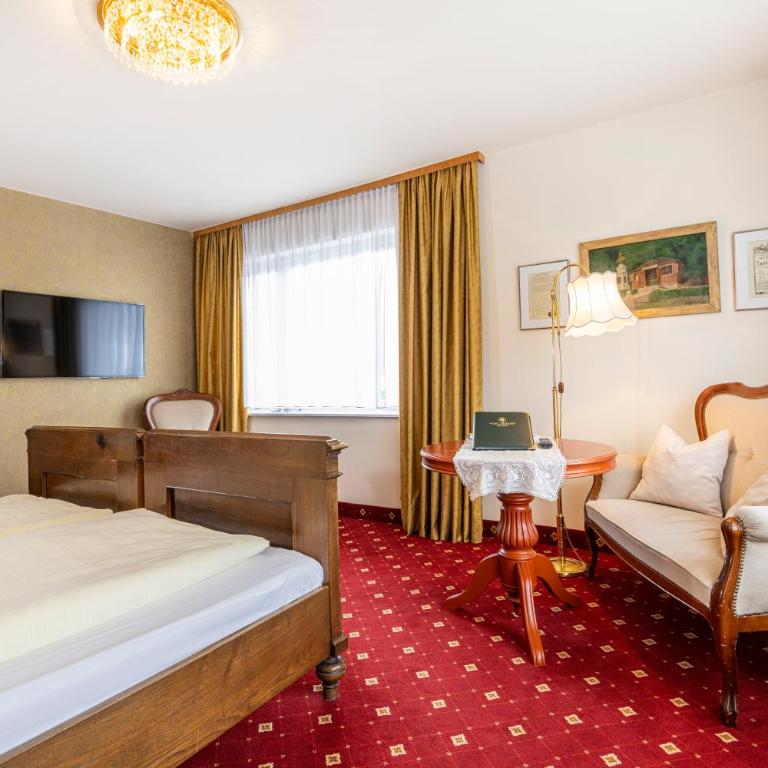 Kurhotel & Hotel Mozart - Doppelzimmer mit Balkon - 3