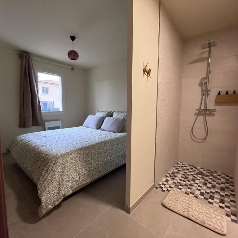 La cahuete Maison neuve, borne électrique, terrain de boules, jardin clos privé - Maison 1 Chambre - 2