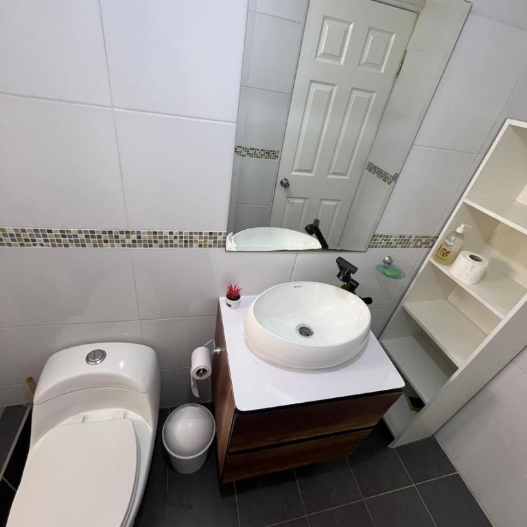Bello departamento con vista al Mar - Two-Bedroom Apartment - 9