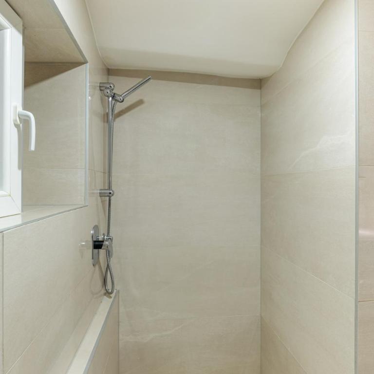 Cozy 2bdr apartment - Perfect location in Sarajevo - Apartman sa 2 Spavaće Sobe - 21