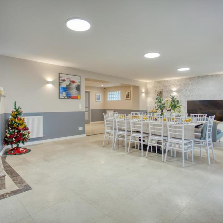 Large house ideal for groups families 12 people - Casa con 6 Camere da Letto - 58