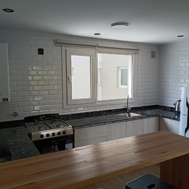 Edificio Kusine II departamento con cochera a metros del mar - Apartamento de 2 dormitorios - 14